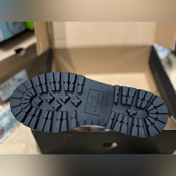 Marc fisher boots size 8 - Picture 5 of 7